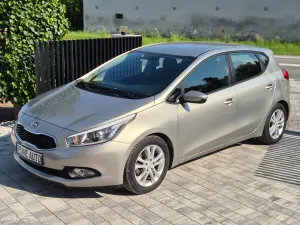 Kia Ceed II (2012-) 2013