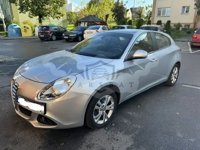 Alfa Romeo Giulietta 1.4 TB MultiAir Distinctive 2011