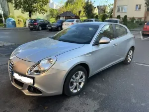 Alfa Romeo Giulietta 1.4 TB MultiAir Distinctive 2011