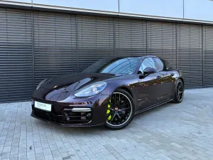 Porsche Panamera 2022