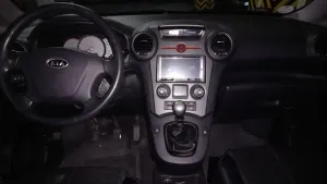 Kia Carens (Rondo) III (2006-2012) 2.0 CRDi Freedom 2007