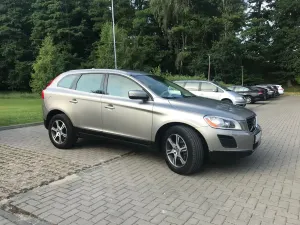 Volvo XC60 I (2008-2017) D5 AWD Momentum 2011