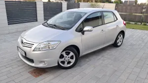 Toyota Auris I (2006-2012) 1.33 VVT-i 2012