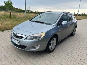 Opel Astra J (2009-2019) 1.6 ECOFLEX Start/Stop Edition 2011