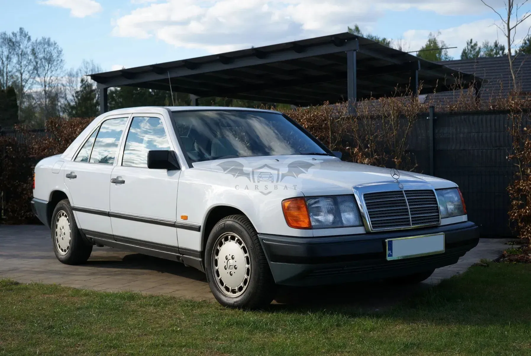 Mercedes-Benz E 1988