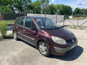 Renault Scenic II (2003-2009) 1.9 dCi Confort Privilege 2003