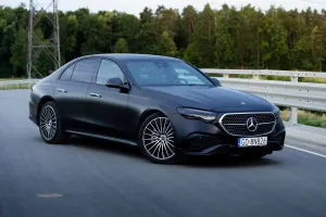 Mercedes-Benz E W214 (2023-) 220 d mHEV 4-Matic AMG 9G-Tronic 2024
