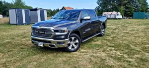 RAM 1500 5.7 Crew Cab Laramie 2019