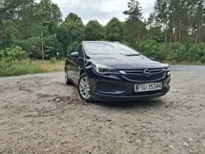 Opel Astra K (2015-2021) 1.6 D Start/Stop Edition 2018