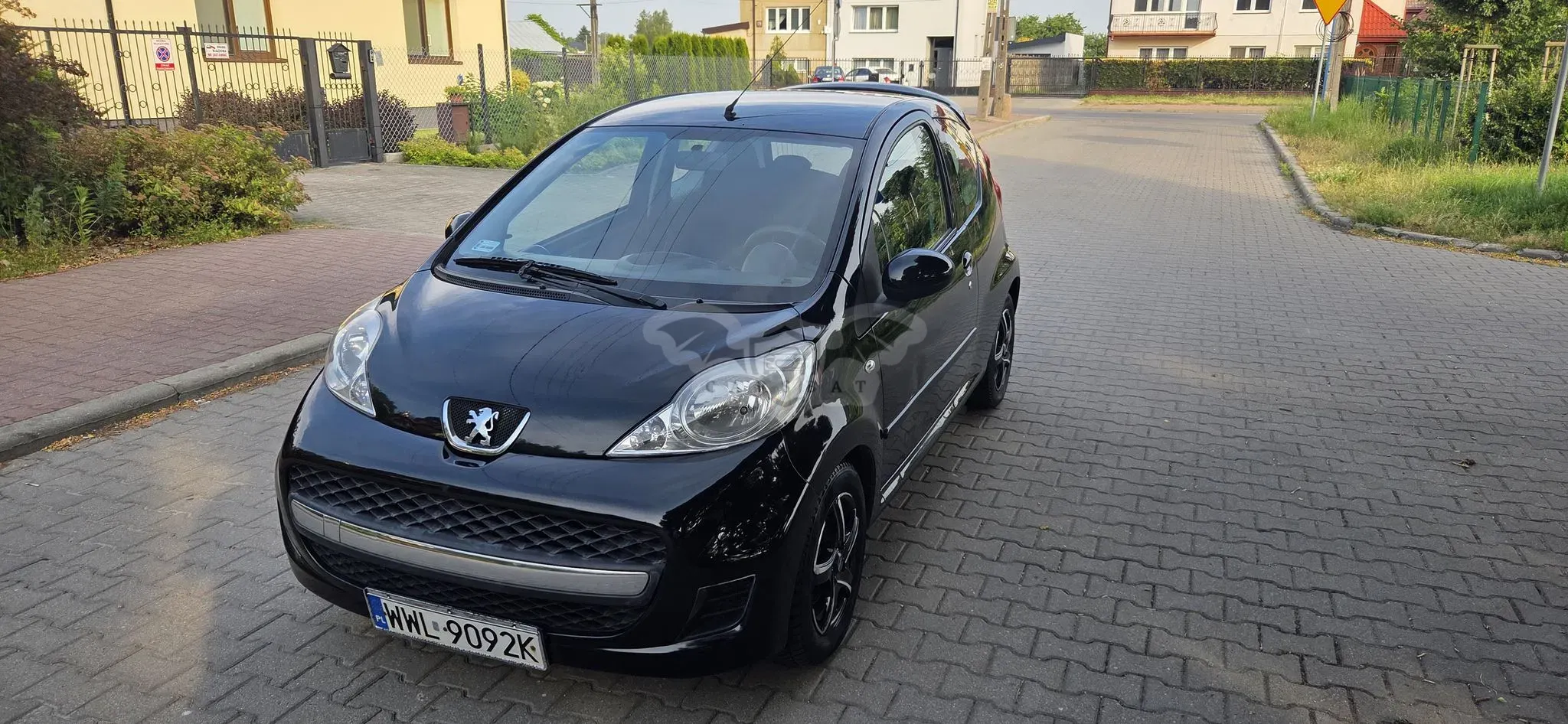 Peugeot 107 1.0 Active 2011