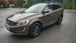 Volvo XC60 I (2008-2017) D3 Drive-E Momentum 2015