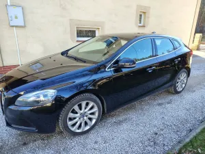 Volvo V40 II (2012-) D2 Momentum 2013