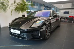 Porsche Panamera 4S E-Hybrid PHEV 2025