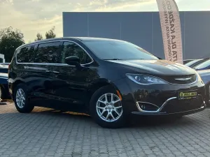 Chrysler Pacifica 2020