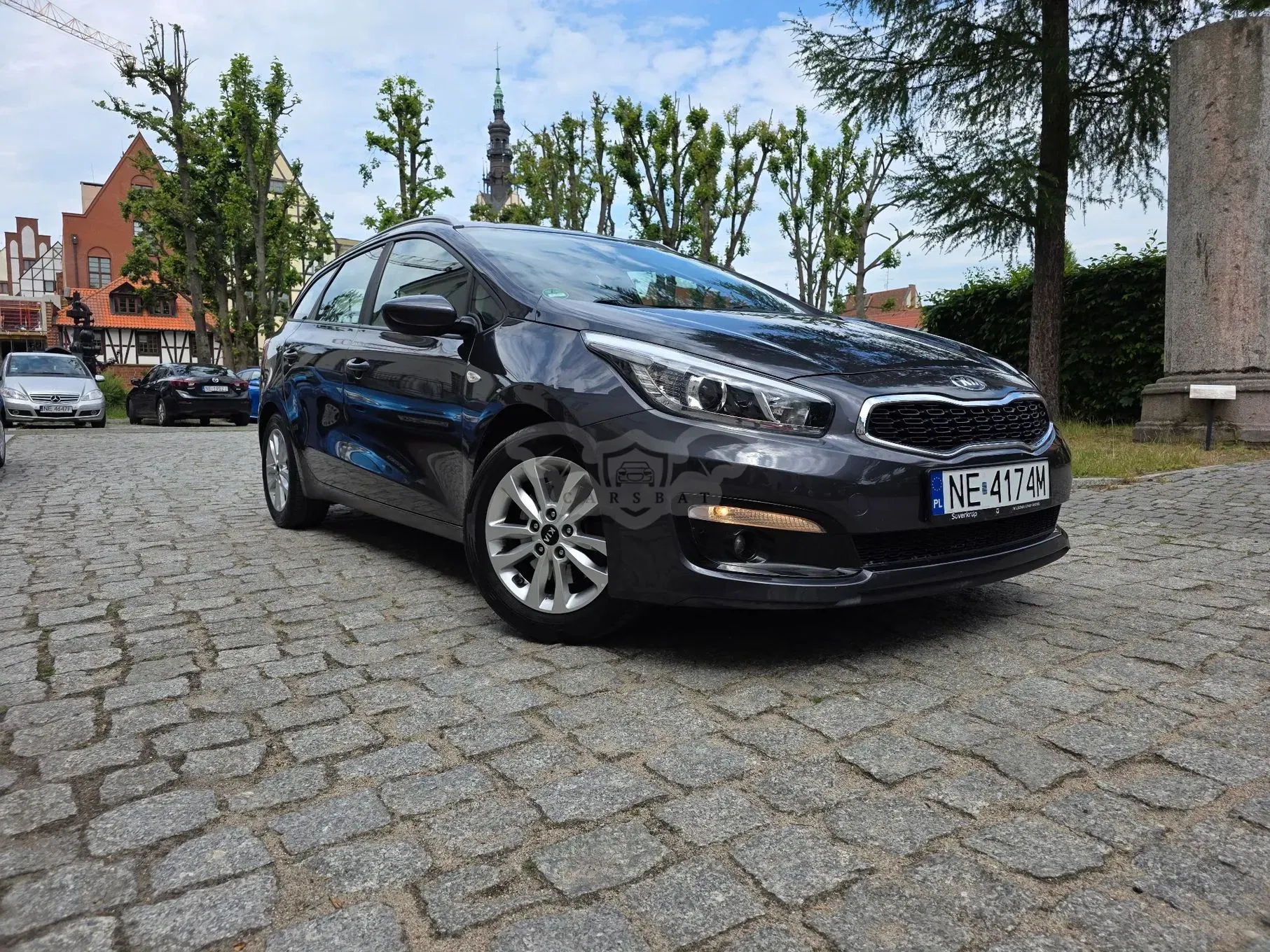 Kia Ceed II (2012-) 1.4 CVVT Dream Team Edition 2016