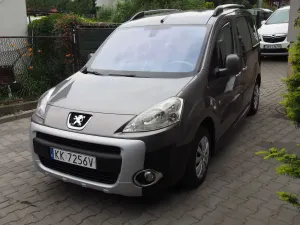 Peugeot Partner II (2008-2019) e-HDi FAP 90 Stop&Start Tendance 2011
