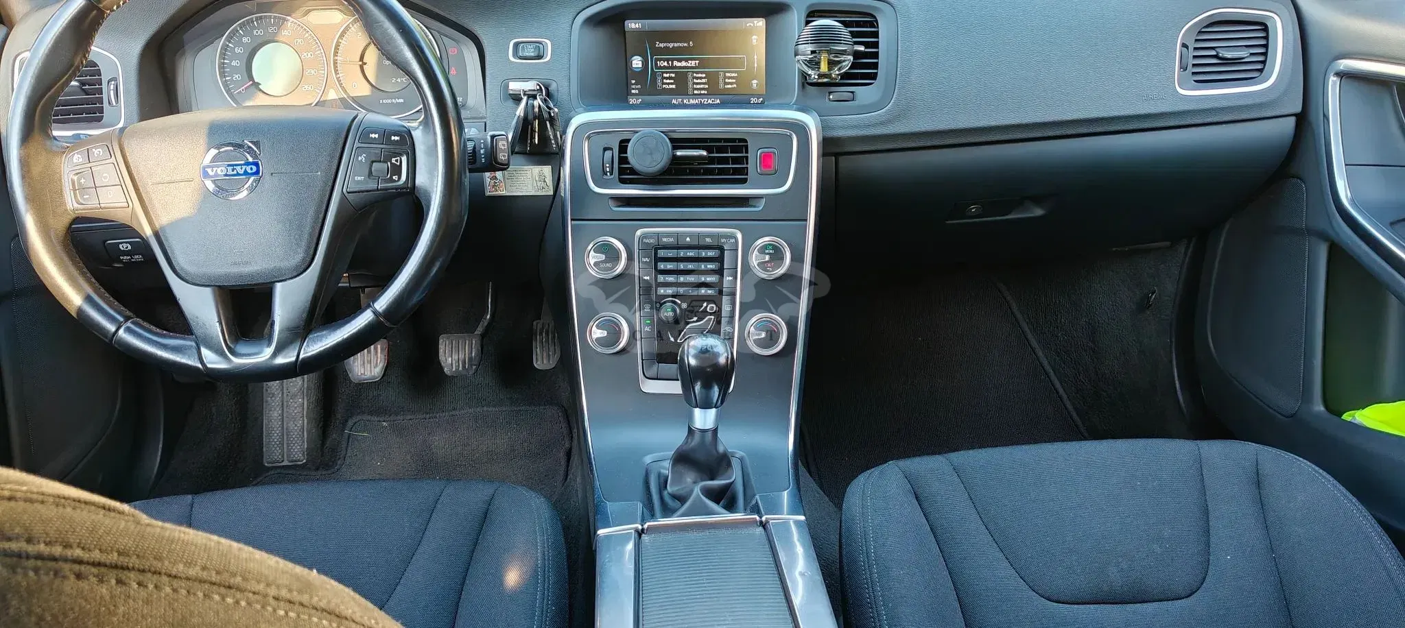 Volvo V60 I (2011-2018) D2 2011