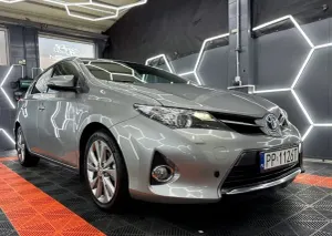 Toyota Auris II (2012-) 2014