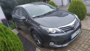 Toyota Avensis III (2009-) 2.0 D-4D Premium 2014