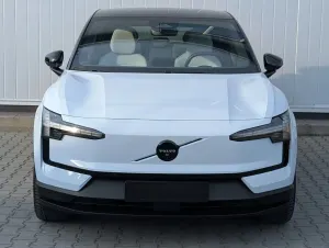 Volvo EX30 2025
