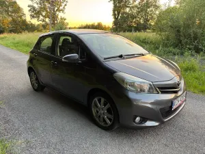 Toyota Yaris III (2011-2019) 1.33 VVT-i Multi Mode Executive 2012
