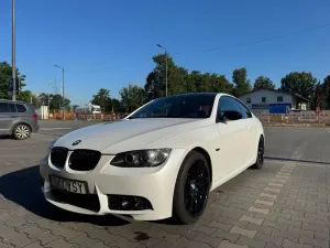 BMW 3 Series E90/E91/E92/E93 (2005-2012) 320i 2008