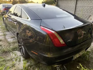 Jaguar XJ X351 (2009-) 3.0 D V6 Premium Luxury 2019