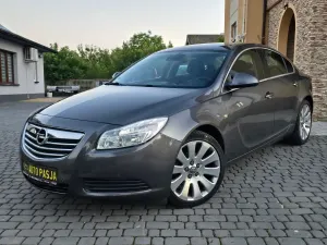 Opel Insignia A (2008-2017) 1.8 Cosmo 2011