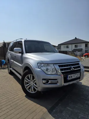 Mitsubishi Pajero IV (2007-) 3.2 DID Instyle EU6 2017