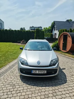 Renault Laguna III (2007-) 2010