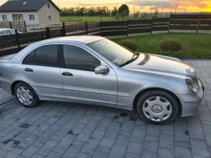 Mercedes-Benz C W203 (2000-2007) 220 CDI Automatik Elegance DPF 2007