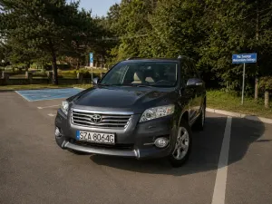 Toyota Rav4 III (2006-2012) 2.0 VVT-i Premium 2011