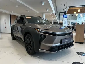 Toyota bZ4X 2026