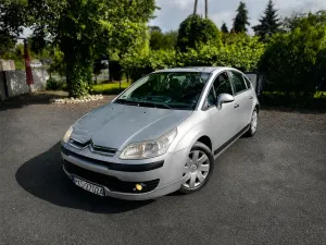 Citroën C4 I (2004-2010) 1.6 16V Confort 2005