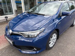 Toyota Auris II (2012-) 2018