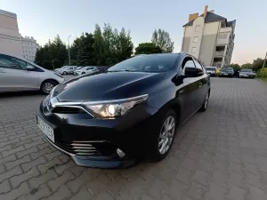 Toyota Auris II (2012-) 1.8 HSD Luna 2015