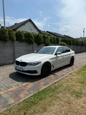 BMW 5 Series G30/G31 (2017-2023) 530i M Sport sport 2019
