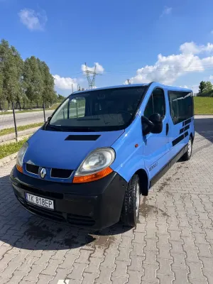 Renault Trafic II (2001-2014) Passenger 2004