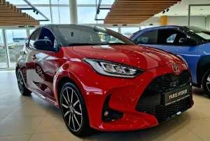 Toyota Yaris IV (2020-) Hybrid 1.5 GR Sport 2026