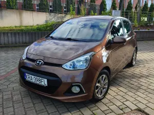 Hyundai i10 II (2013-2019) 1.0 YES 2015