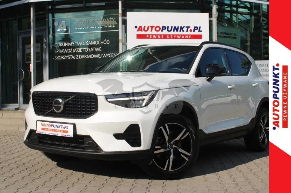 Volvo XC40 2022
