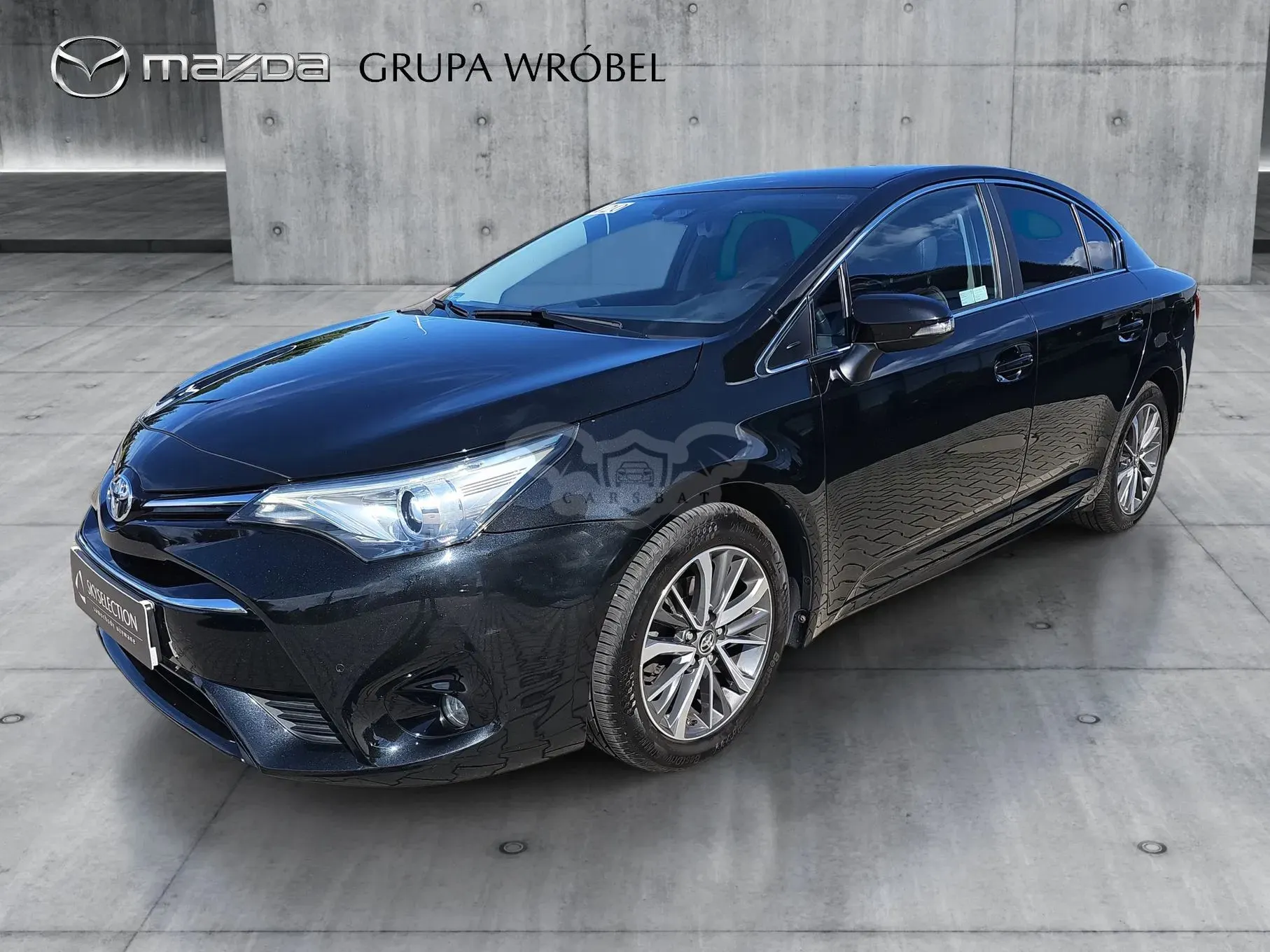 Toyota Avensis III (2009-) 1.8 Premium 2015