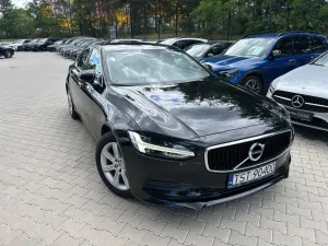 Volvo S90 D4 Momentum 2018