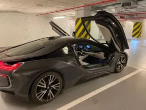 BMW i8 Standard 2016