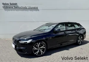 Volvo V90 2025
