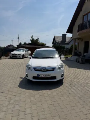 Toyota Auris I (2006-2012) 1.8 HSD Luna 2011