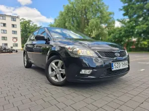 Kia Ceed II (2012-) 1.4 Comfort + 2012