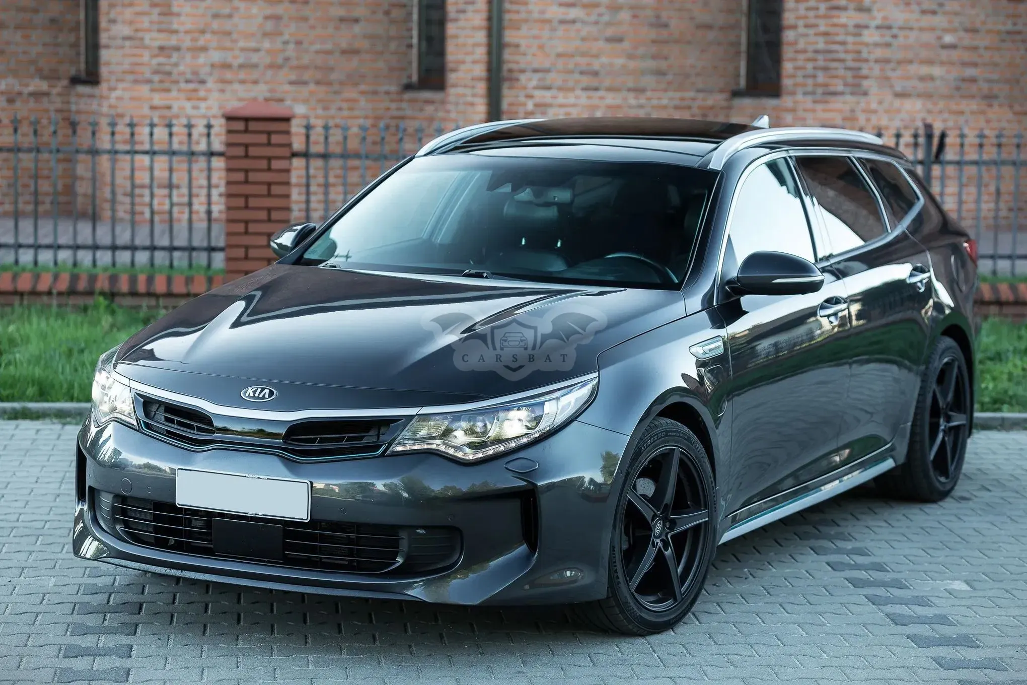 Kia Optima IV (2015-2020) Sportagon 2.0 GDI Attract 2017