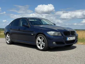 BMW 3 Series E90/E91/E92/E93 (2005-2012) 320d 2011