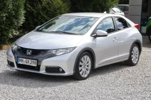 Honda Civic IX (2011-2017) 1.4 i-VTEC Elegance 2013